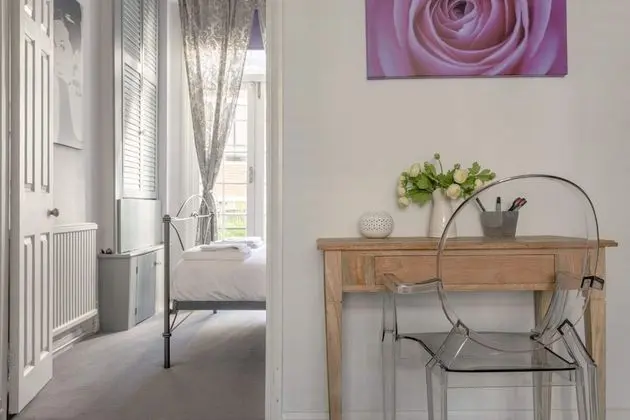 Stylish Apartment near Battersea Park