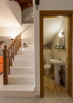 Stylish, big & bright family Villa next to Beach - İç Mekan