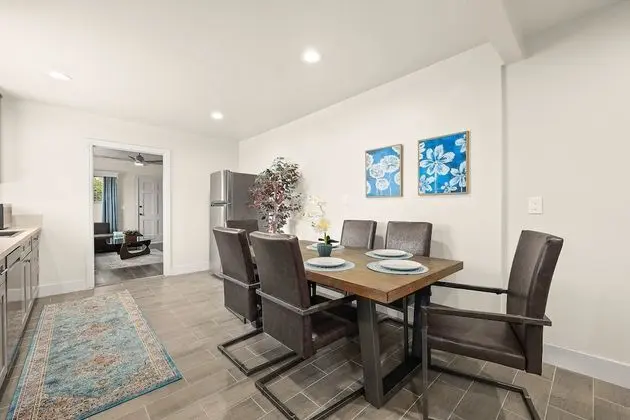 Stylish & Charming 15min to Downtown LA - Mutfak