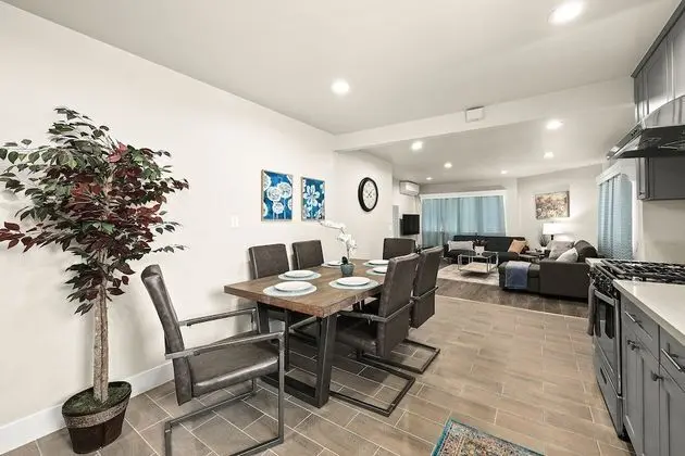 Stylish & Charming 15min to Downtown LA - Yerinde Yemek