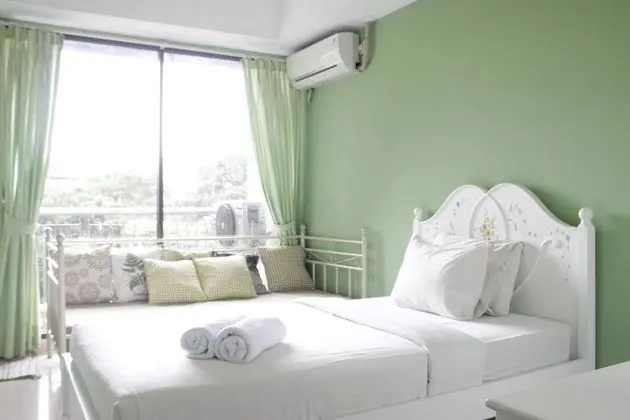 Stylish & Comfortable Studio at Beverly Dago Apartment - Öne Çıkan Resim