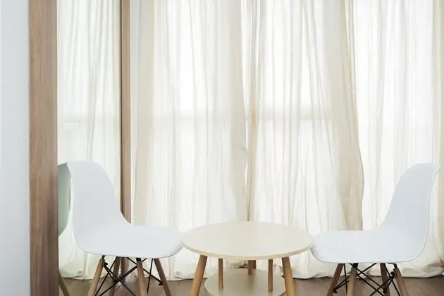 Stylish and Comfy Studio at Casa De Parco Apartment - Oda