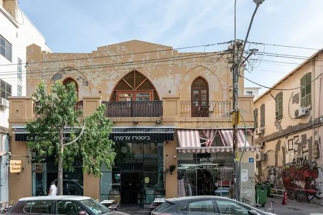 Stylish flat at Rothschild boulevard