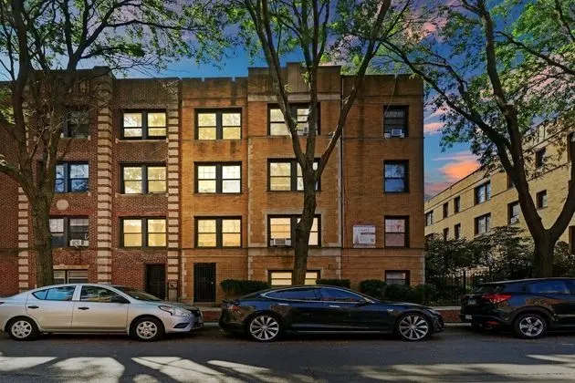 Stylish & Furnished Studio in Lakeview