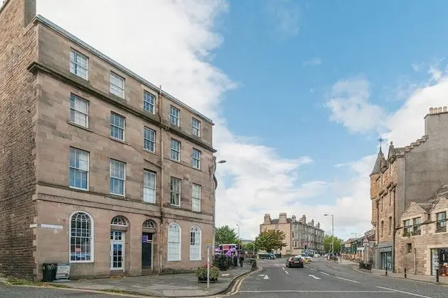 Stylish Georgian Flat in New Town