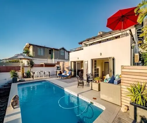 Stylish Holiday Home With Private Pool and Ocean Views J Blue - Oda