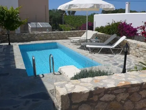 Stylish Villa in Loutra with Private Pool & Garden near Sea Beach