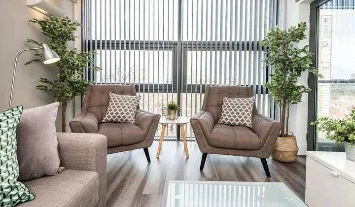 Stylish Modern Apt Central Walk Everywhere Free Parking
