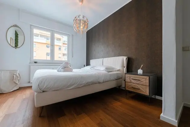 Stylish Open 1BR Apt in Cents w Balcony - Oda