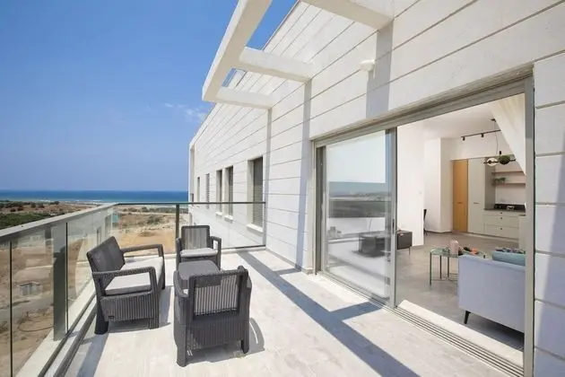 Stylish Penthouse near Akhziv Beach