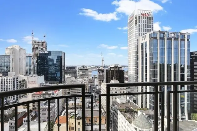 Stylish Sophisticated Views with Carpark - by Urban Butler