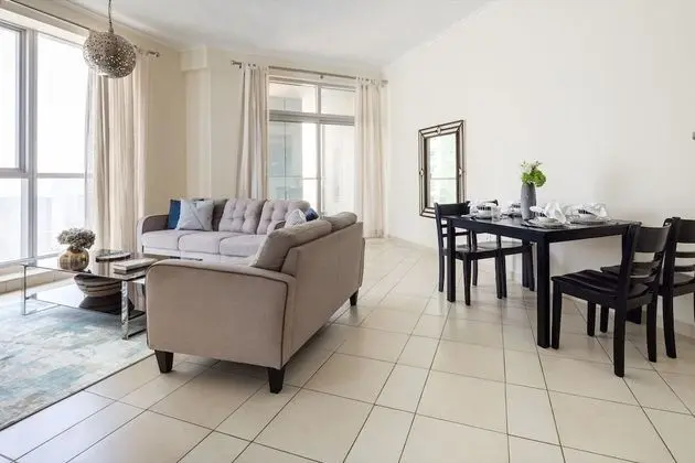 Stylish & Spacious 2BR In Dubai Marina