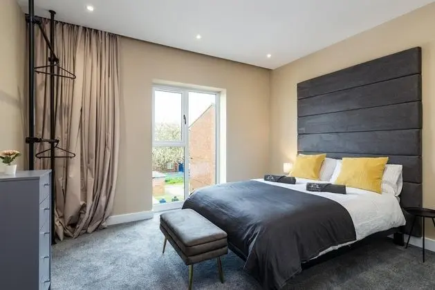 Stylish and Spacious Airbnb in Gillingham - Oda