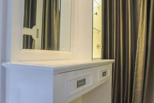 Stylish Studio Apartment at Serpong M-Town Residence - İç Mekan