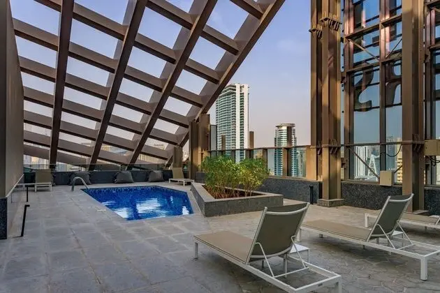 Stylish Studio Apartment-Sparkle Towers - Havuz