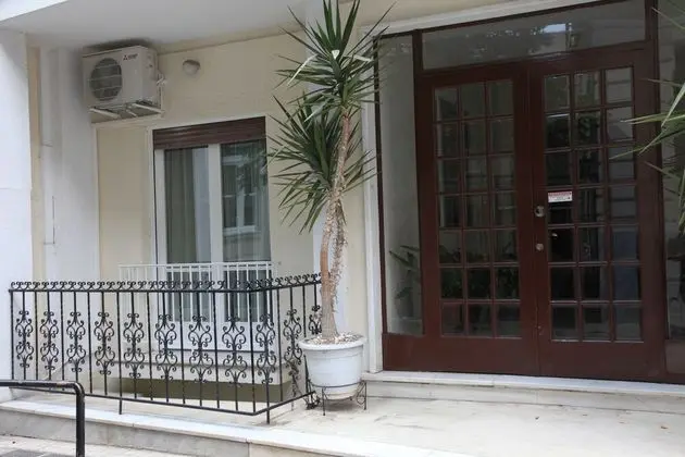 Stylish studio below the Acropolis - Dış Mekan