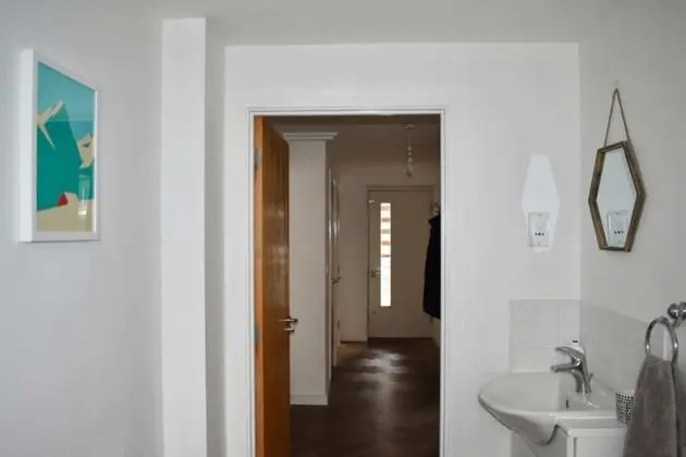 Stylish and Super-central 2 Bedroom Modern Apartment