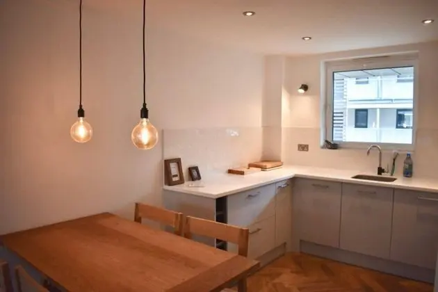 Stylish and Super-central 2 Bedroom Modern Apartment - Mutfak