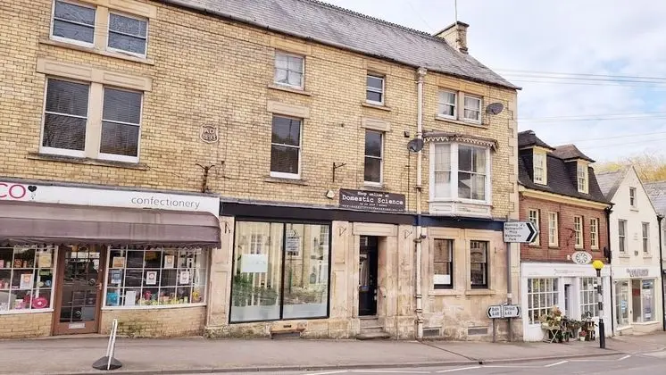 Stylish Town Centre Apartments