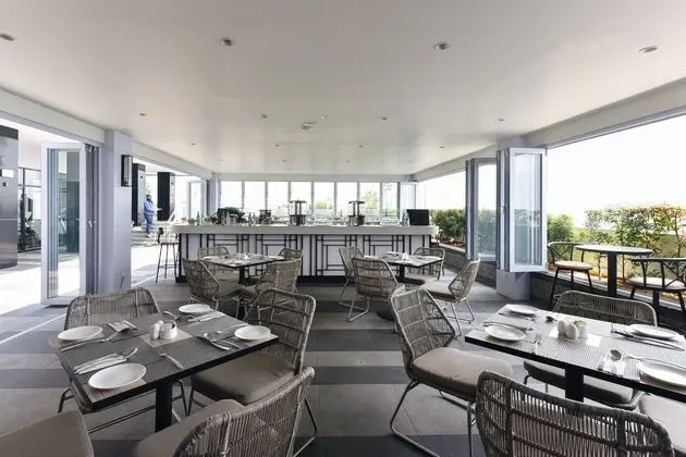 Suasana Private Suites By Subhome - Lobi