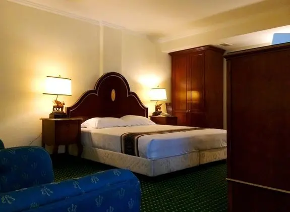 Subic Bay Venezia Hotel - Oda
