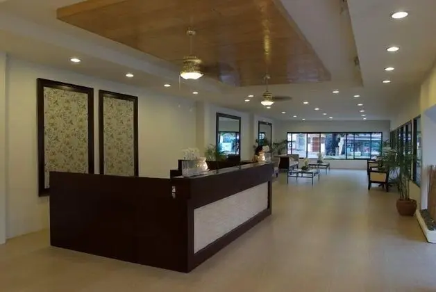 Subic Grand Seas Resort - Lobi