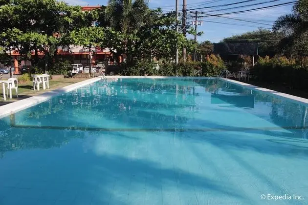 Subic International Hotel - Havuz