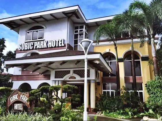 Subic Park Hotel - Dış Mekan