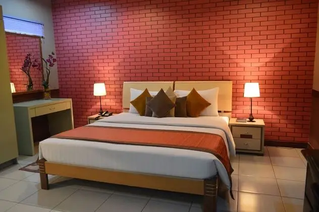 Subic Residencias - Oda