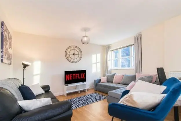 Sublime Stays Parliament 2-bed Apartment - Oda Düzeni