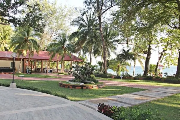 Submarine Garden Beach Resort - Dış Mekan