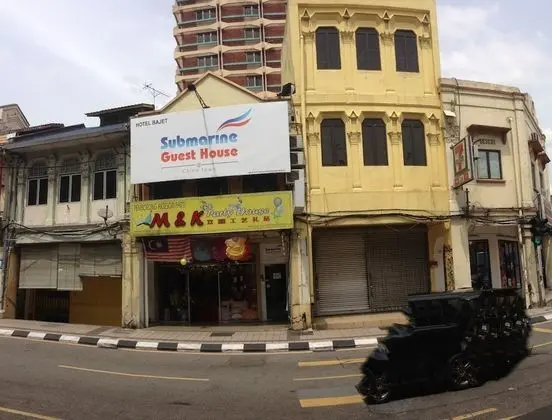 Submarine Guest House Chinatown