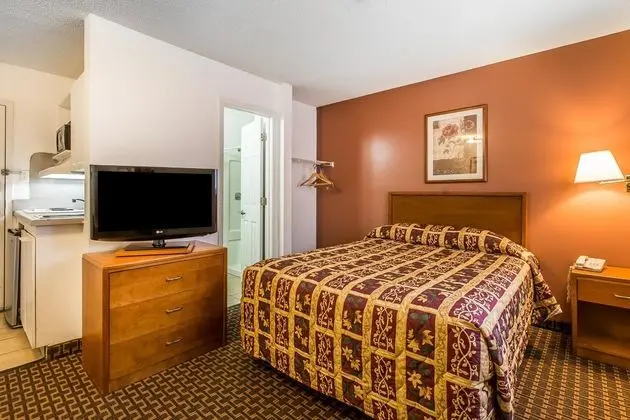Suburban Extended Stay Abercorn
