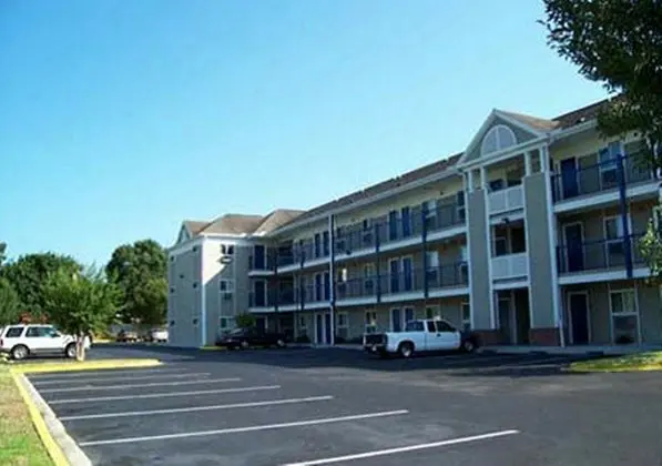 Suburban Extended Stay South