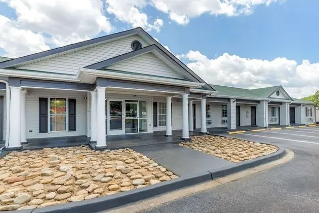 Suburban Extended Stay Spartanburg