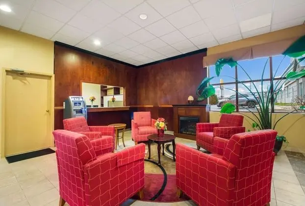 Suburban Studios Buffalo Airport - Lobi