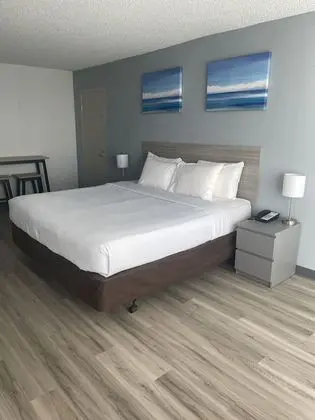 Suburban Studios Pueblo North - Oda