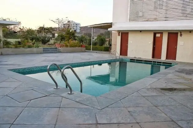 Sudishti Holiday Homes and Farms
