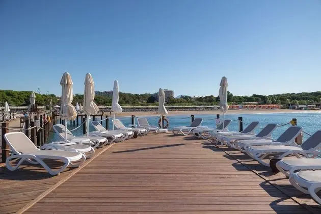 Sueno Hotels Beach Side - 9