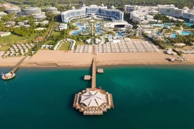 Sueno Hotels Deluxe Belek - 11