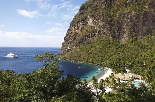 Sugar Beach a Viceroy Resort