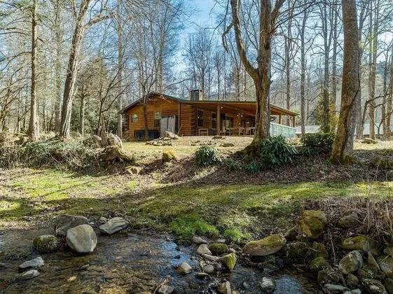 Sugar Cove by Avantstay Cabin by The River! w/ Hot Tub, Pool Table & Guest House! - Öne Çıkan Resim