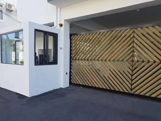 Sugareef West Coast Luxury Penthouse - Dış Mekan