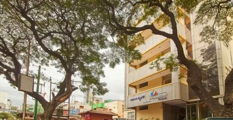 Suhashini Palace