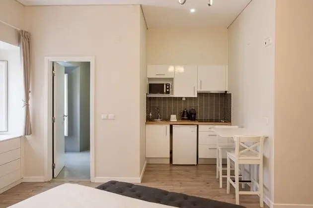 Sui7es Guest House Cascais - Mutfak