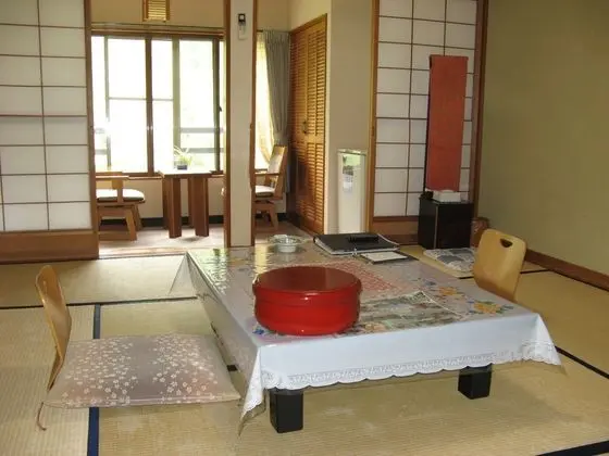 Suimeikan-Karukaya-Sansou