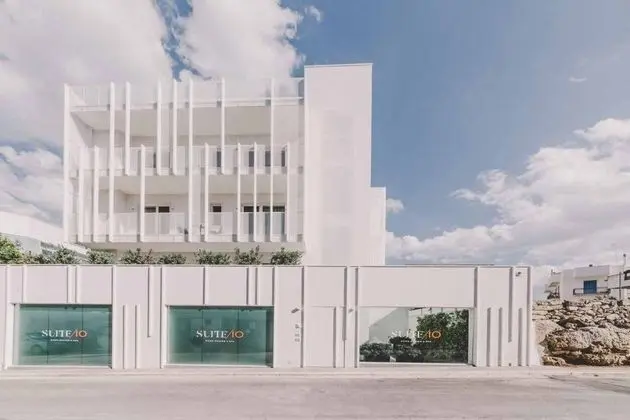 SUITE 10 HOME DESIGN