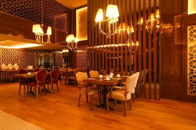 Suite Hotel Casa Diamond - Yerinde Yemek