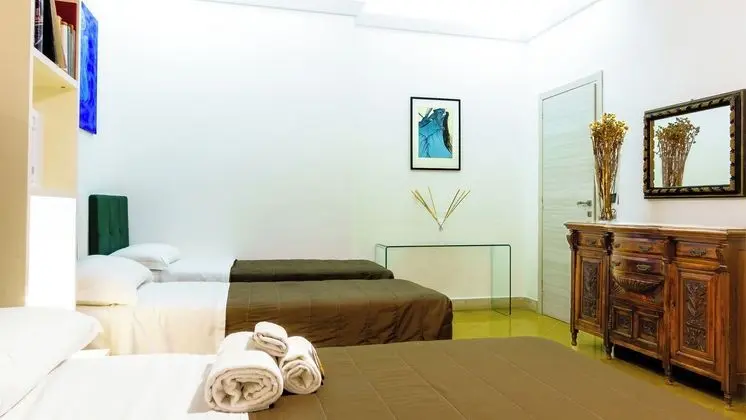 Suite In Center - Öne Çıkan Resim
