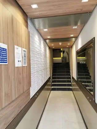 Hotel Suite Center Pereira - Lobi